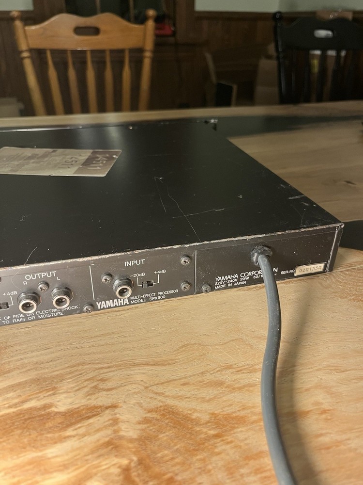 Yamaha SPX900 Professional Multi Effect Processor