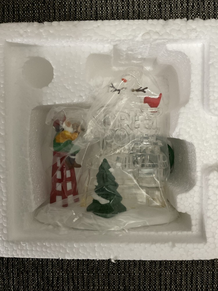 A Busy “Elf”