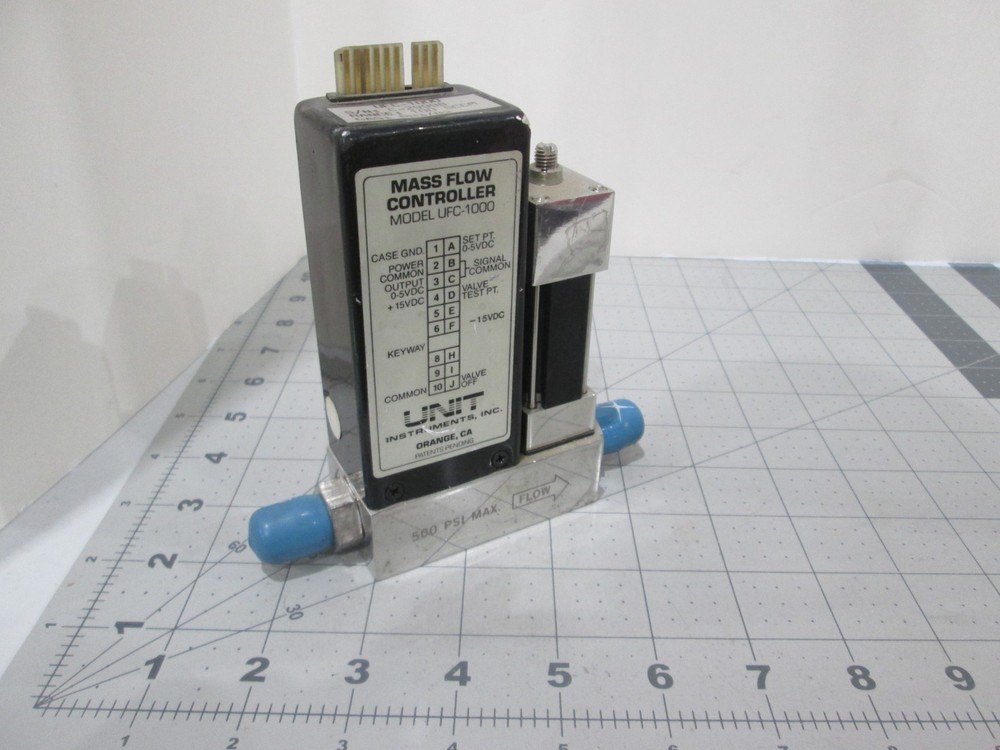 Unit, UFC-1000, Mass Flow Controller, PH3/N2, 100 SCCM, Used