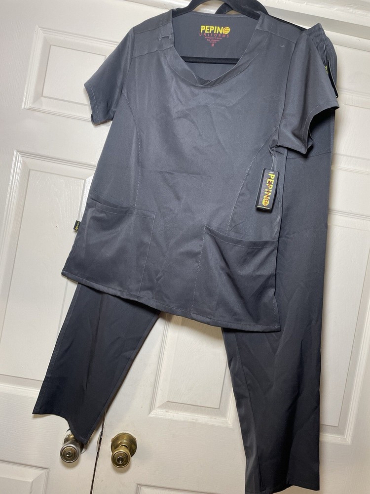 Pepin Medium Scrub Set