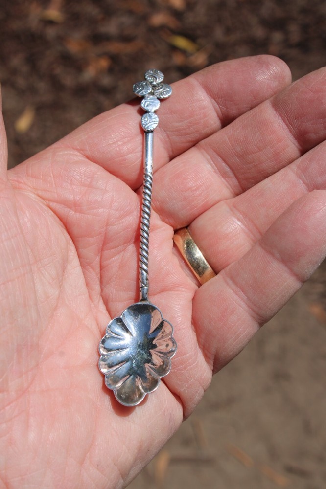 Antique Silver Berry Spoon w/Twisted Handle Shell Shape-#B2