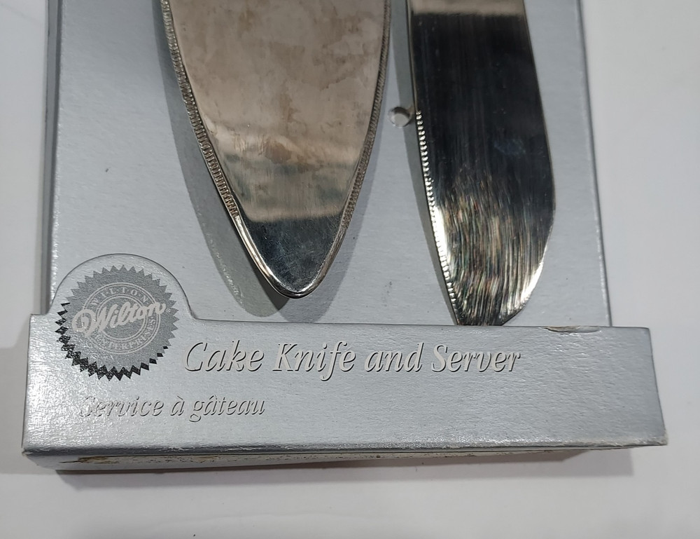 Cake Knife Wilton And Server 10 Inches Silver Plate Decorative Handle