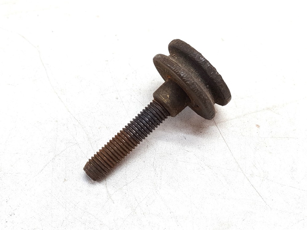 4929 Millers Patent; Iron Locking Screw