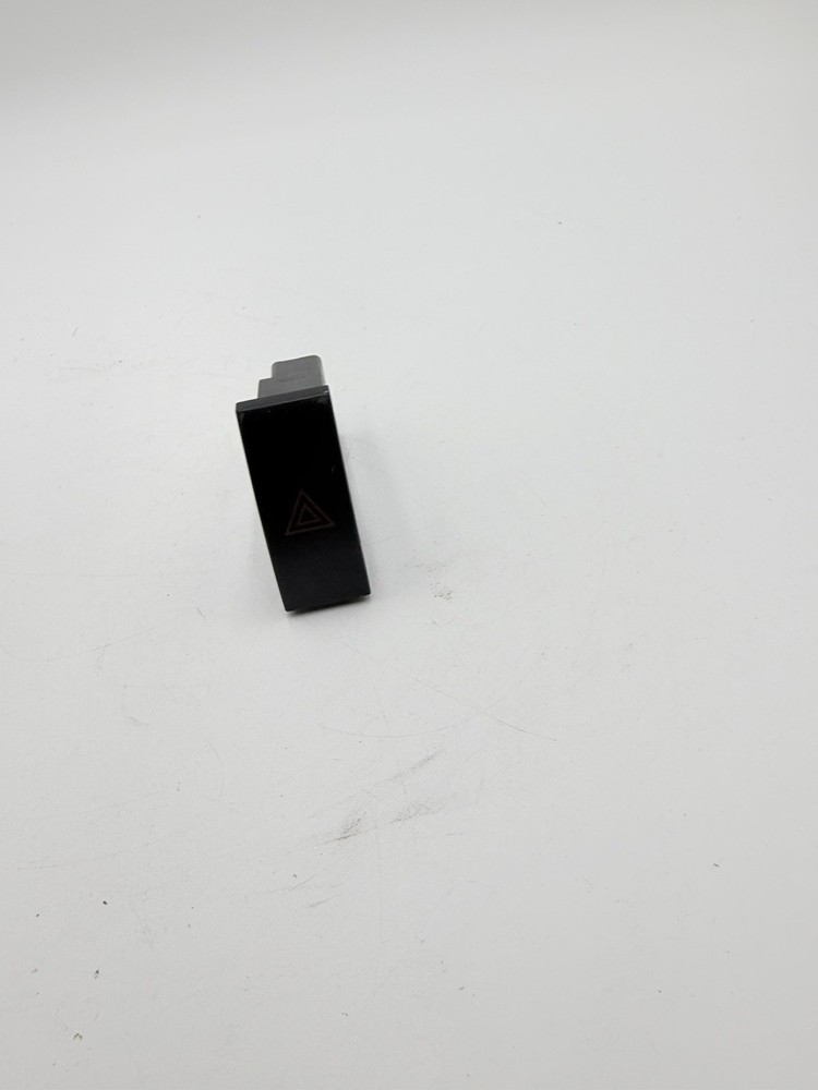⭐️ 2004-2008 SUZUKI FORENZA HAZARD 4WAY CONTROL SWITCH OEM