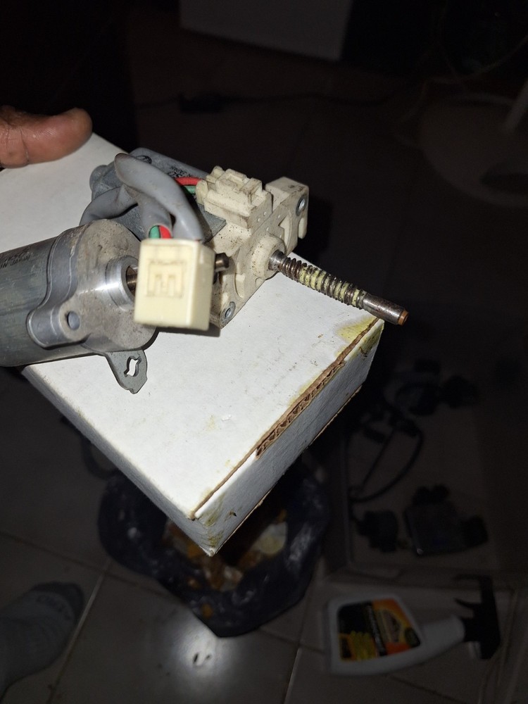 Two steering tilt motor