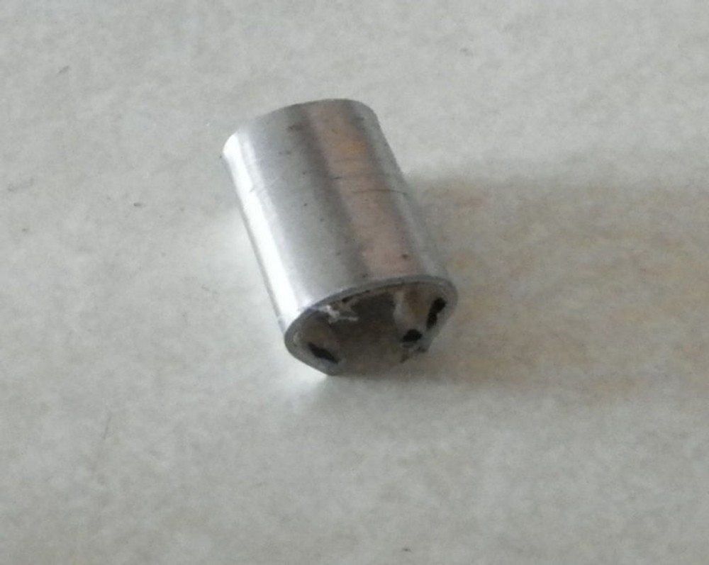 Lot of 4 Edge Wire Clips