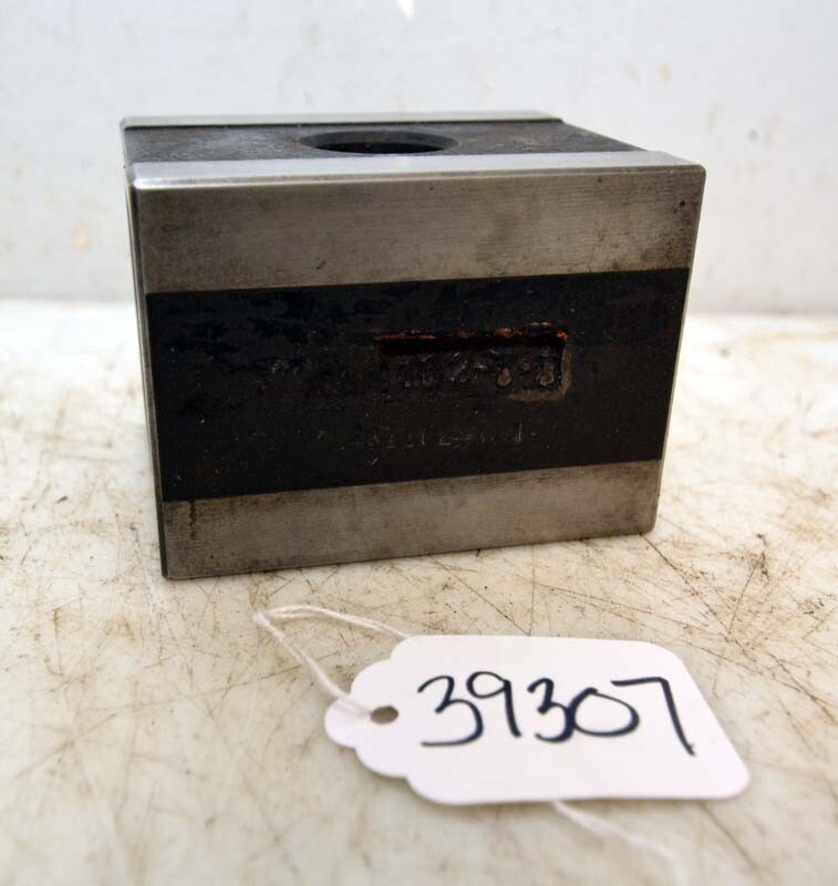 Cast Iron Box Angle Iron (Inv.39307)