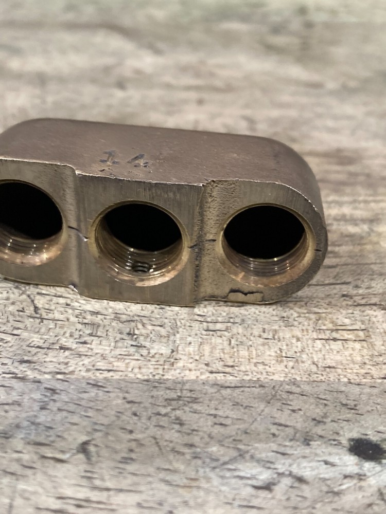 Coleman 220F 228F - Manifold
