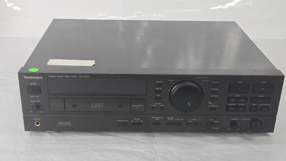 Technics SV-DA10 DAT Digital Audio Tape Deck MASH