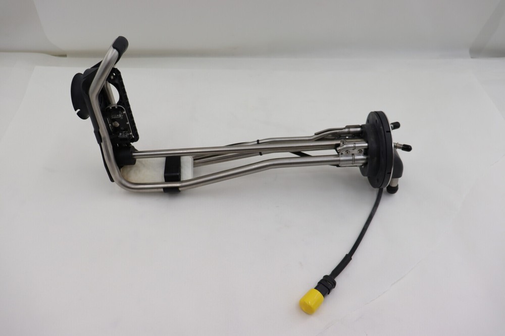Genuine International 4086806C91 DEF Sensor Heater Module