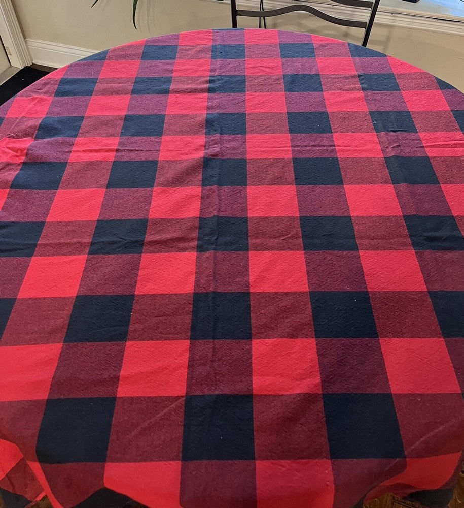 Buffalo Plaid Table Linens