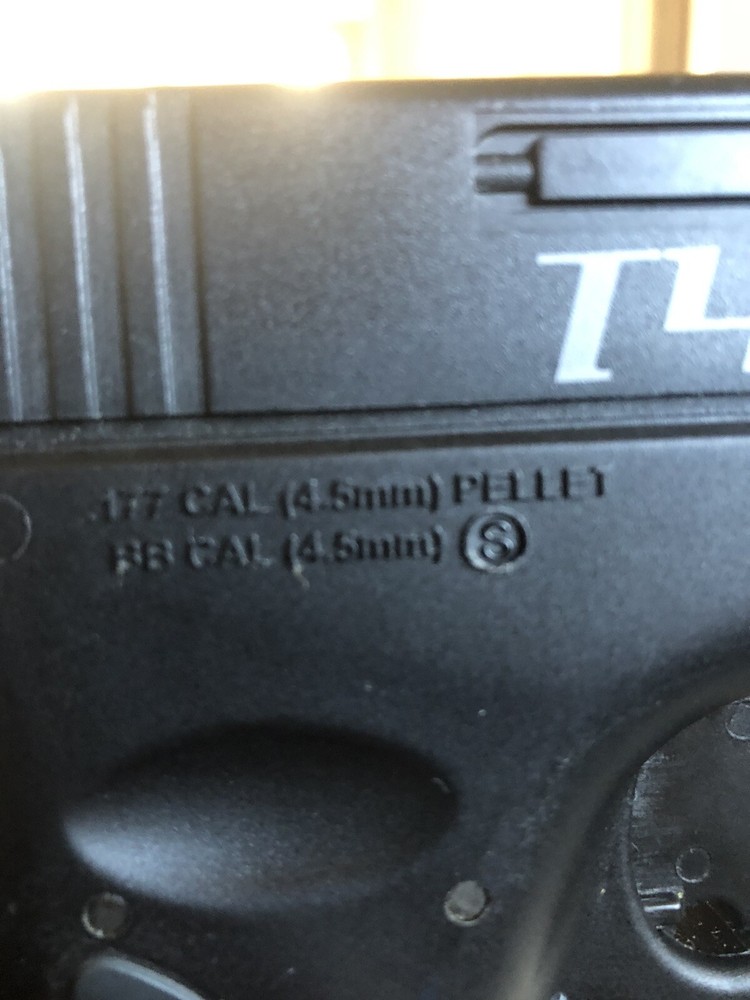 crosman co2 powered air pistol