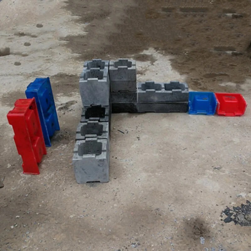 Concrete Interlocking Brick Mold 40 cm Hollow Construction Bricks Plastic Moulds