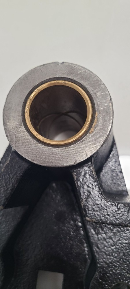 M1710 HANGER 5/8 HOLES