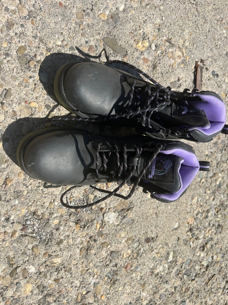 womens steel toe boots 8.5