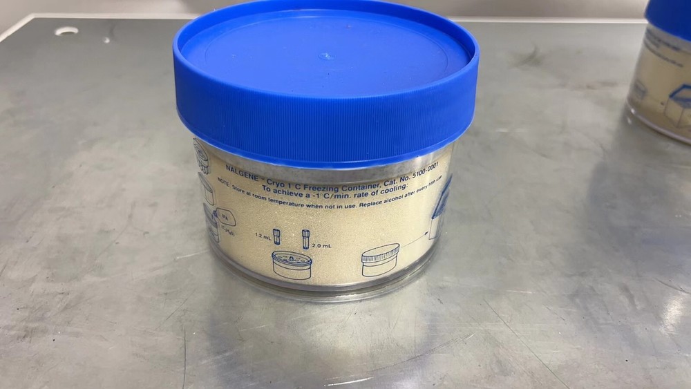 Nalgene Cryo 1 C Freezing Container for 1.2-2mL CryoVials 5100-0001