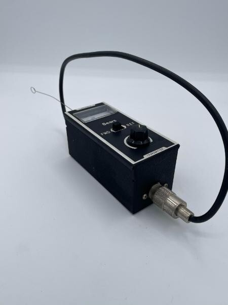 Vintage Sears 526.35760600 Standing Wave Meter Black with Antenna & Transmitter