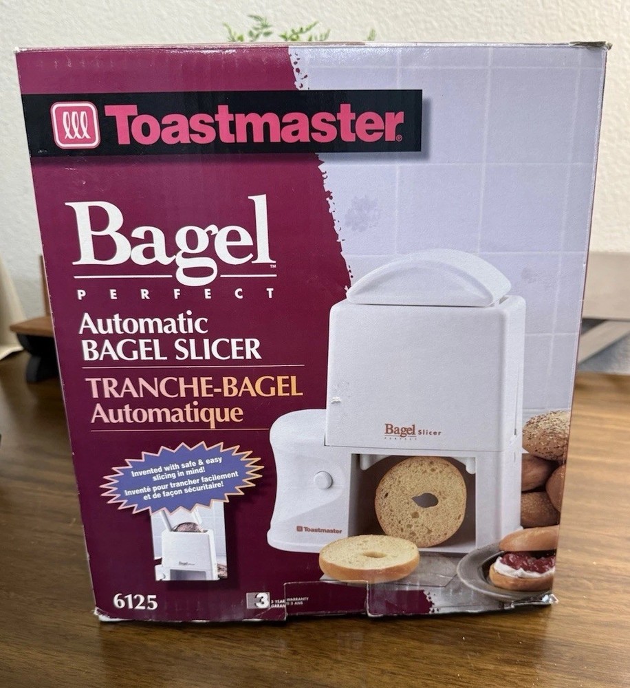 Toastmaster Automatic Bagel Slicer Electric White Great Condition