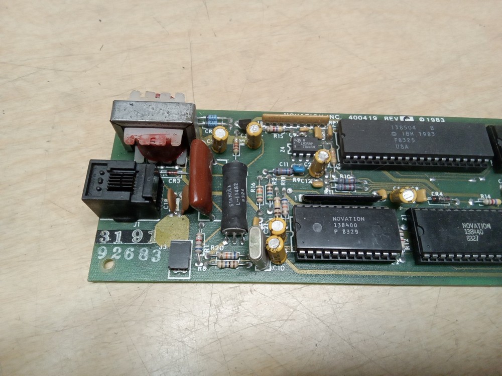 Novation 400419 Modern Card