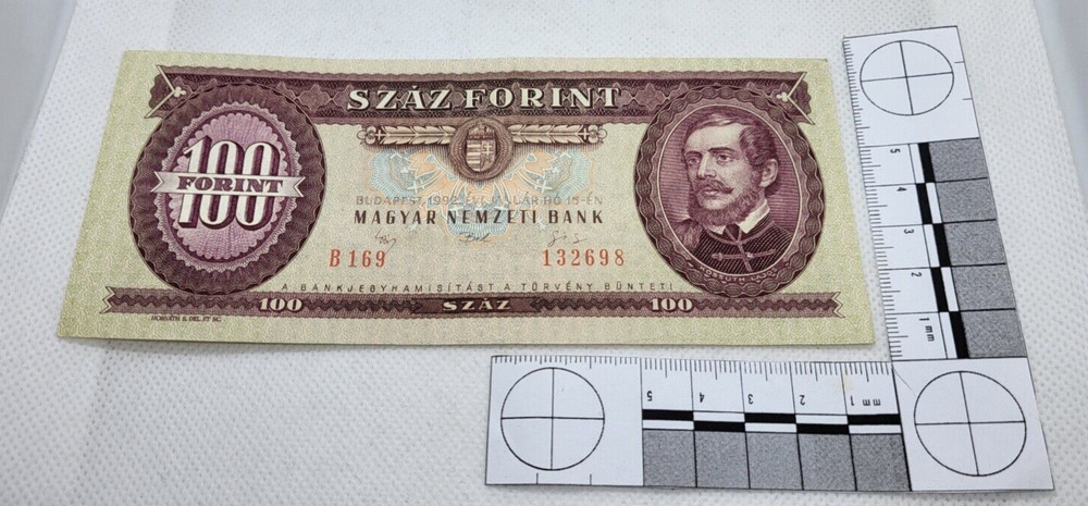 100 FORINT - 1992- BANKNOTE- HUNGARY