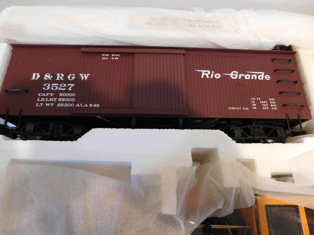 Bachmann Big Haulers Silverton Flyer O - Gauge Train Set