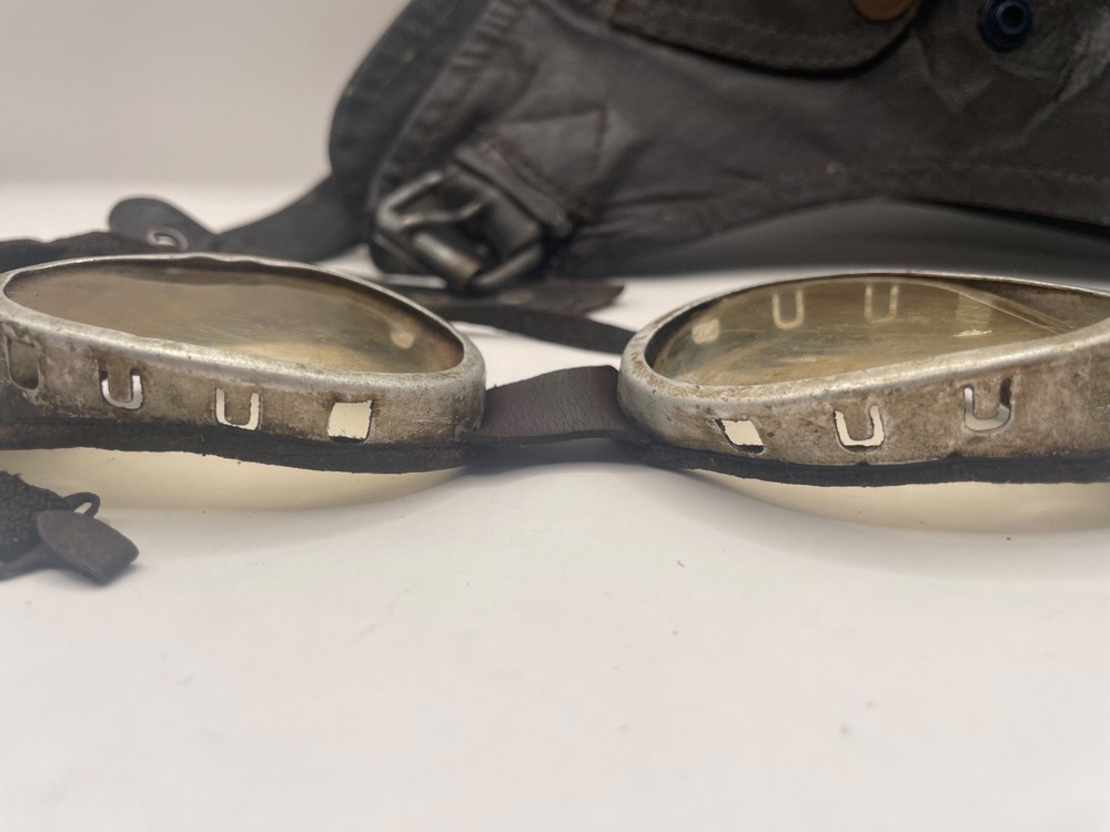 Flying hat WW2 Military leather flying hat and goggles