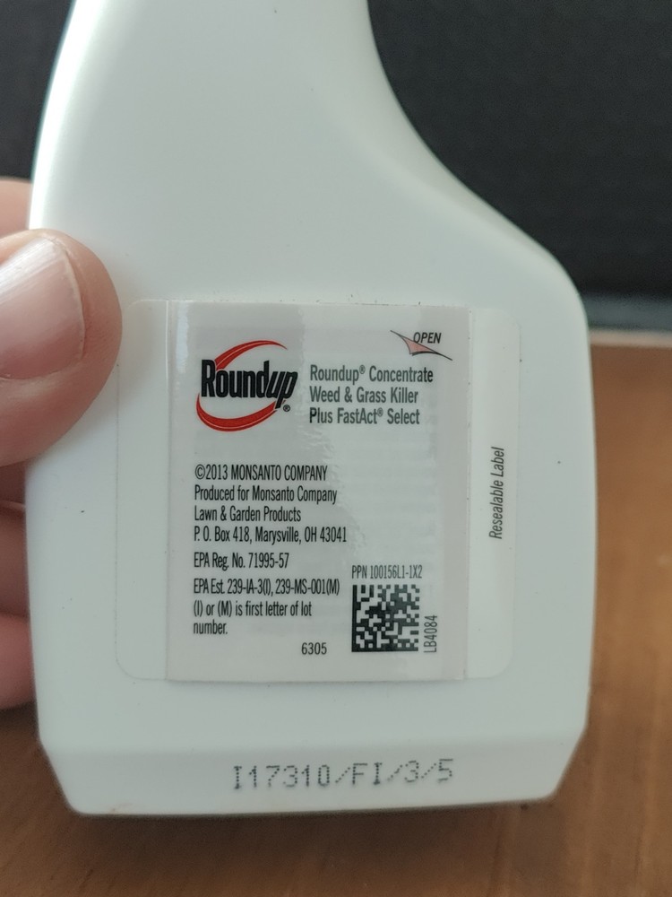 1 Roundup Concentrate Weed and Grass Killer, 7 Fl. Oz. *