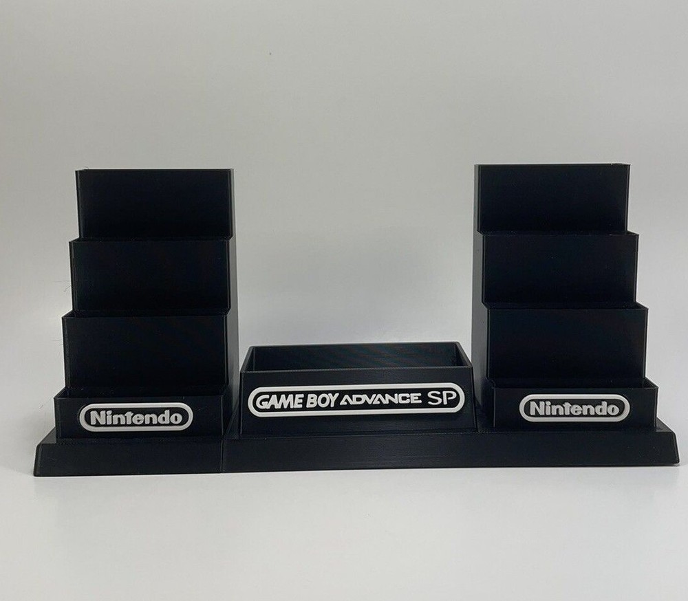 Game Boy Advance SP (Protective Case) & 18 Games - DISPLAY ONLY (Customize)