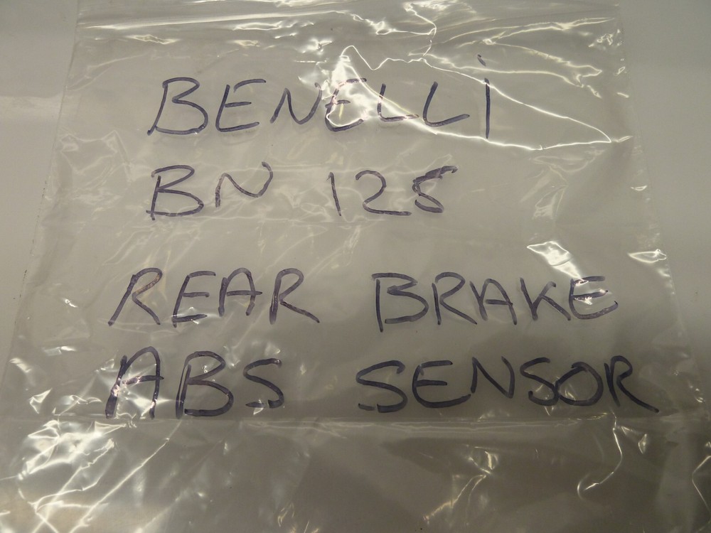 Benelli BN125 2022 430 miles! Rear ABS sensor