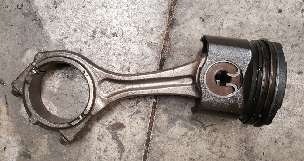 MAXXFORCE 13 ENGINE PISTON & CONNECTING ROD INTERNATIONAL 5870E00