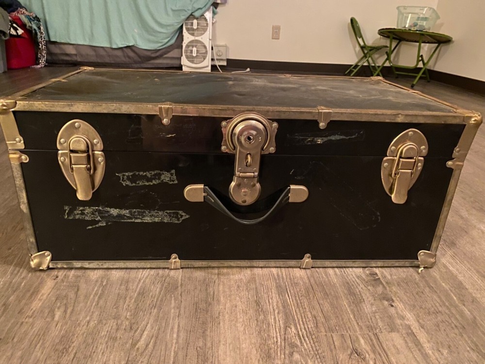 vintage streamer trunk