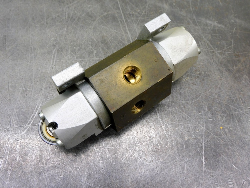 Lexair BC Limit Switch Safety Sensor Roller Lever Valve