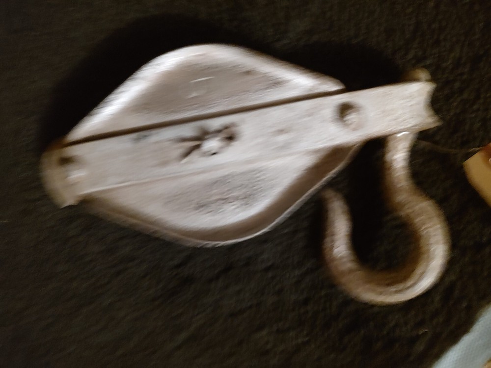 Hoist pulley possibly Crosby marked 5 with hook