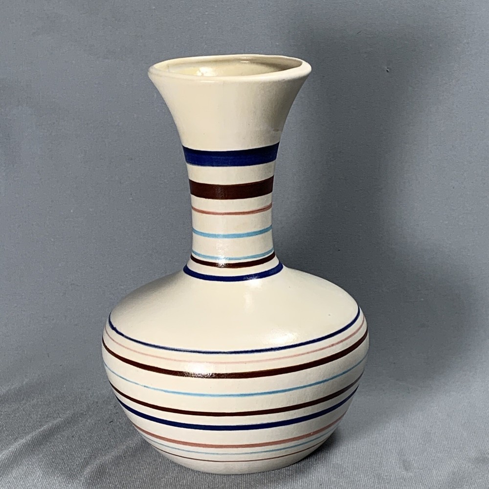 Vtg Pottery Vase With Concentric Circles Signed