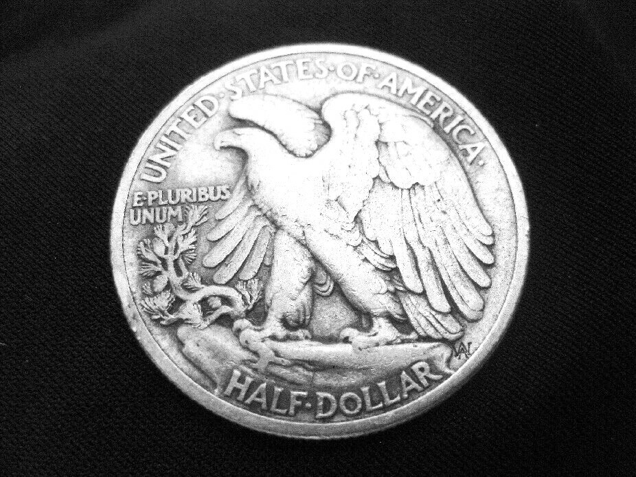 1918 Liberty Walking Half Dollar --- Extra Fine