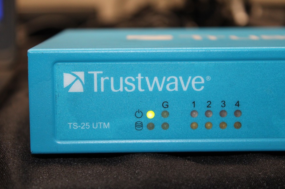 Trustwave TS-25 UTM Desktop Network Security Appliance