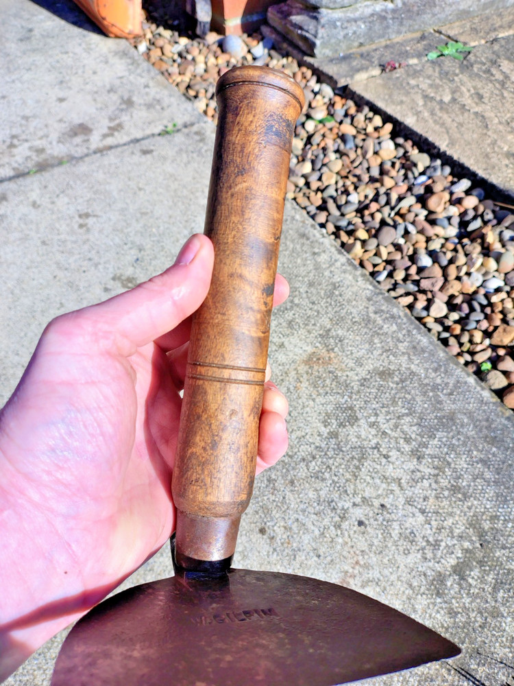 Vintage W Gilpin Pig scraper / hog scraper in nice condition