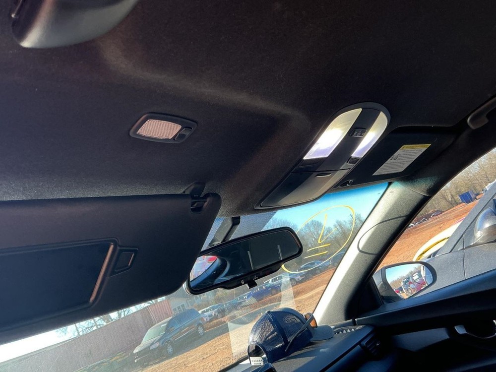 VELOSTER 2019 Glove Box 4913241