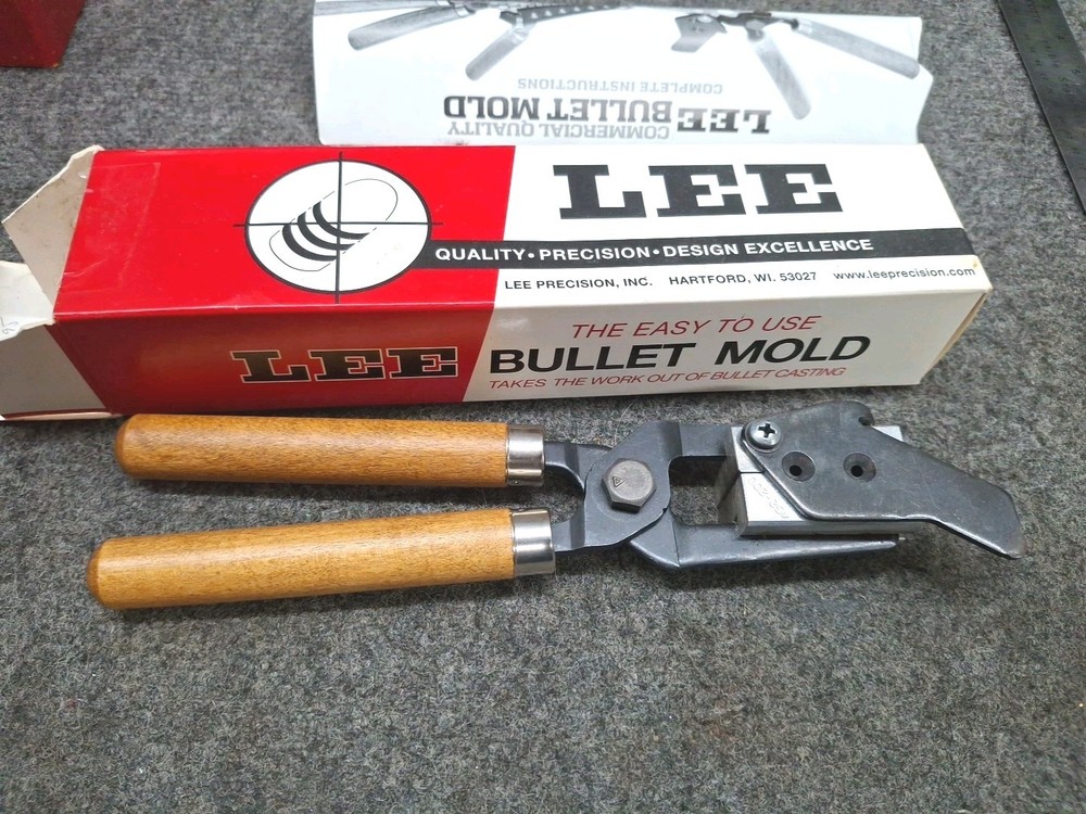 Lee Pre-Owned 2 Cavity Bullet Mold, .452 SWC