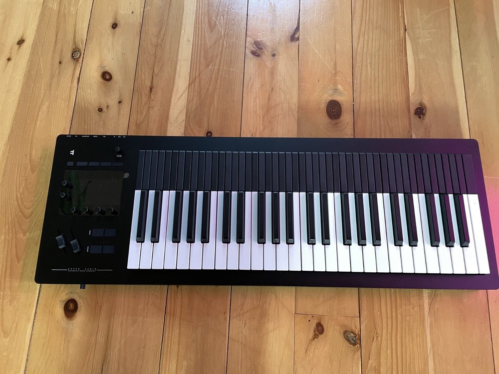 Expressive E Osmose 49-Key polyphonic MPE  Keyboard Synthesizer