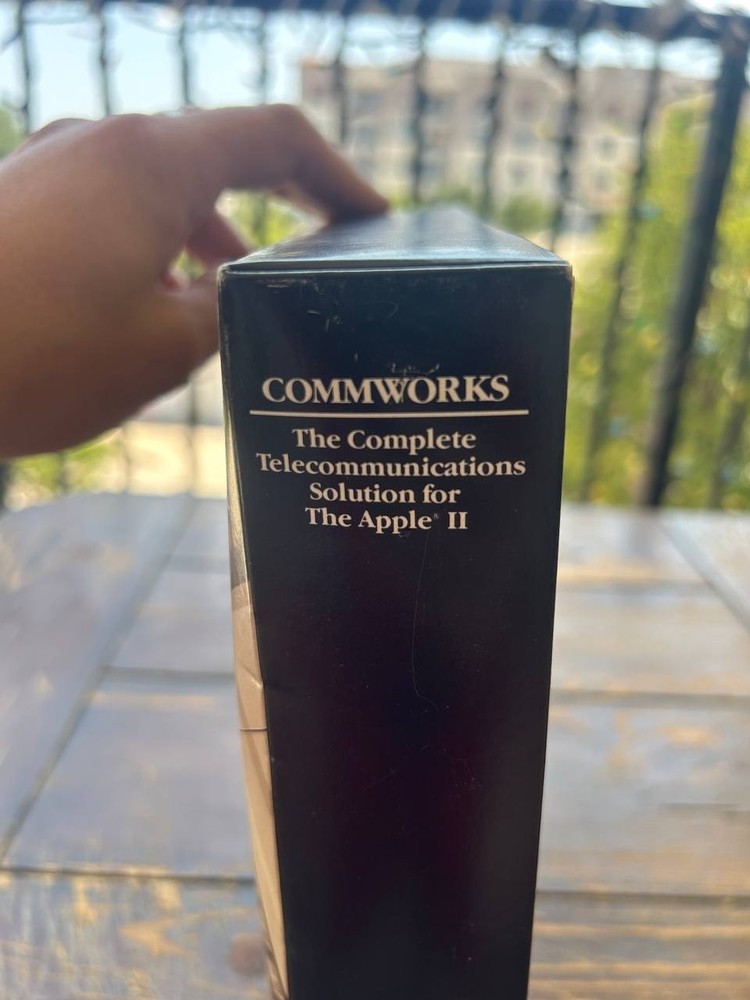 COMMWORKS PBI software Apple II Macintosh. Tlecommunications Solution 1986 year
