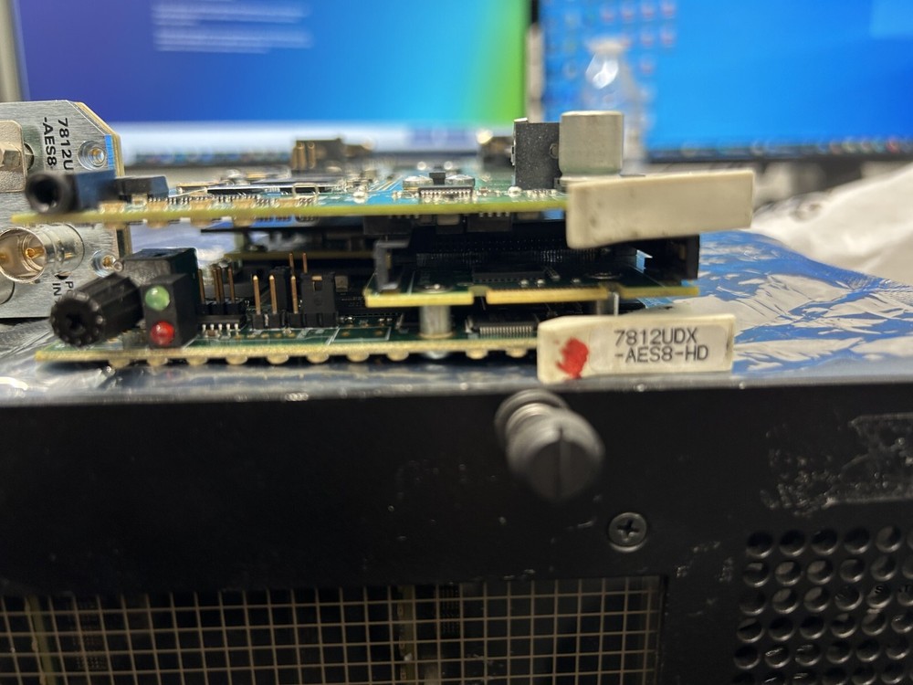 EVERTZ 7812UDX-AES8-HD