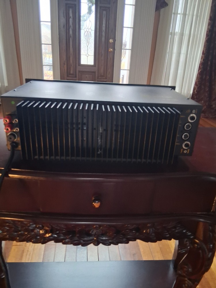 Cinepro 1k2 Amplifier