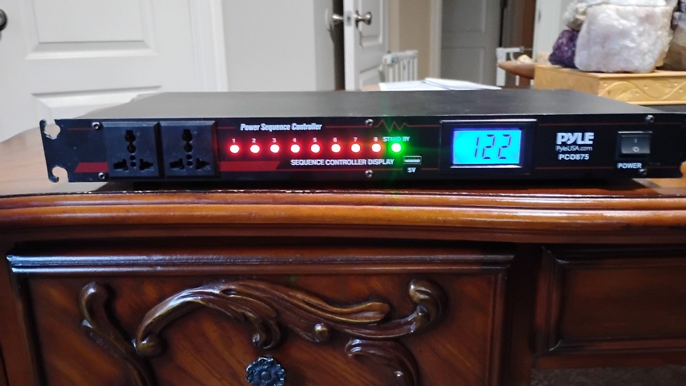 Pyle Sequence controller power conditioner PLEASE READ DESCRIPTION