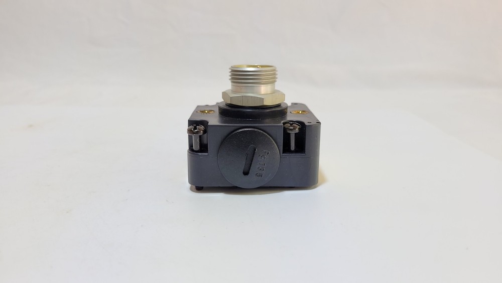 Banner EZA-QDE-3 EZ Screen 3-Pin End Cap Emitter Accessory