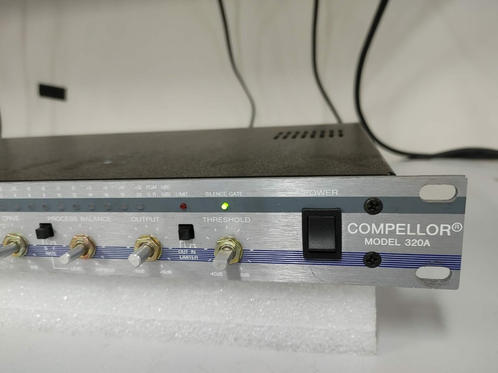 Aphex Compellor 320a Compressor