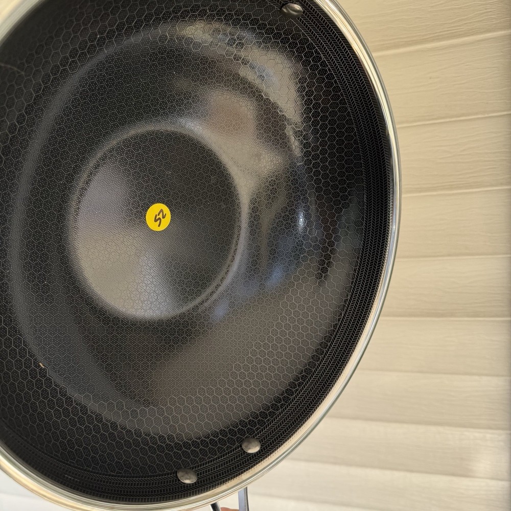 Hexclad Hybrid Cookware 8 Piece Set Preowned Great Condition