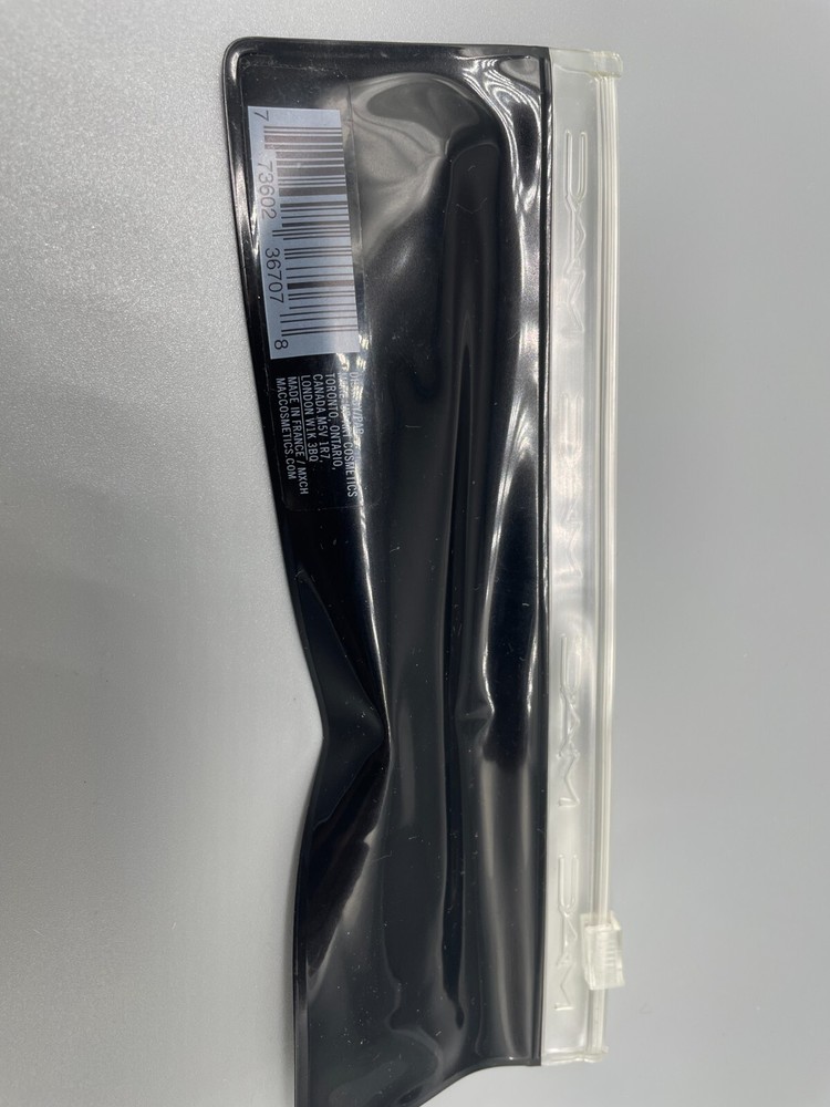 MAC 266SH SYNTHETIC Small Angle Brush. NEW AUTHENTIC