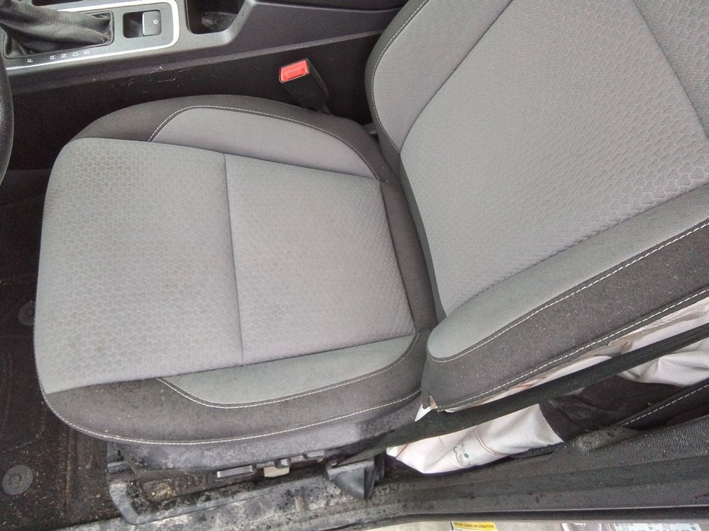 2015-2018 Ford Focus Front 4.2" Display Screen