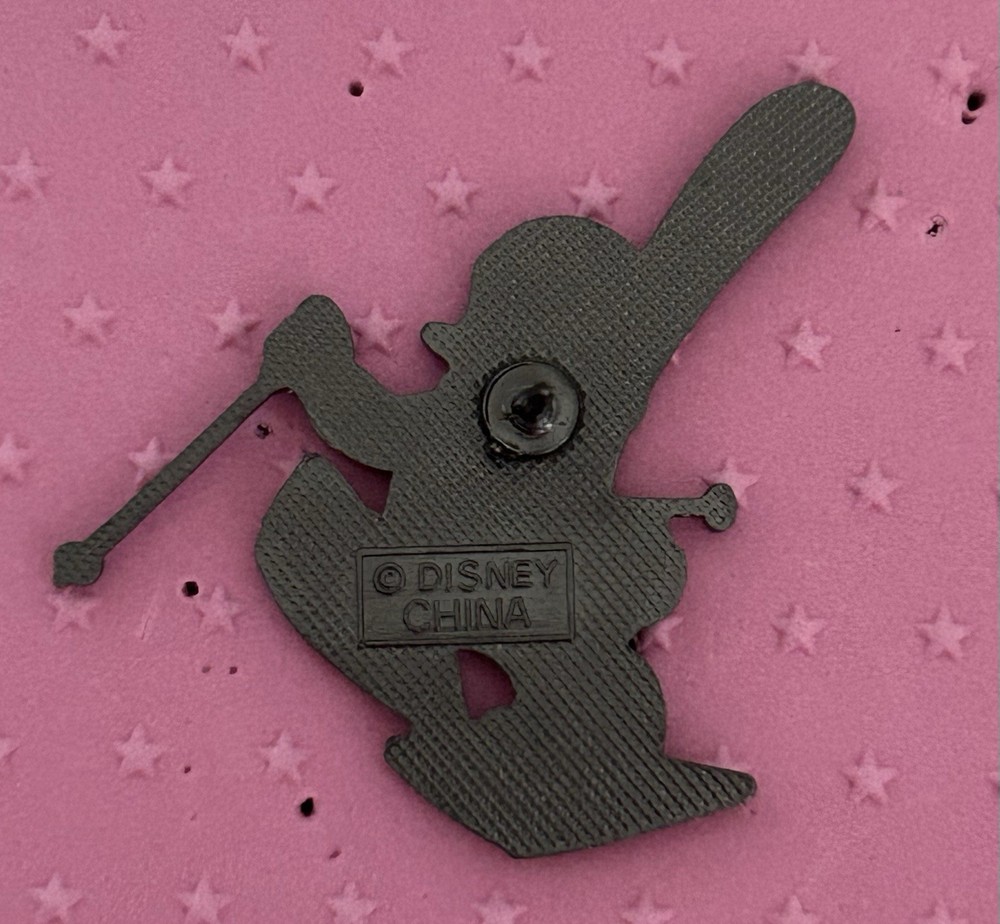 Donald Duck Skiing Disney Pin 2001